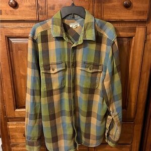 Ultimate Terrain Heritage Collections Heavy Flannel Shirt Shacket Green Blue XL